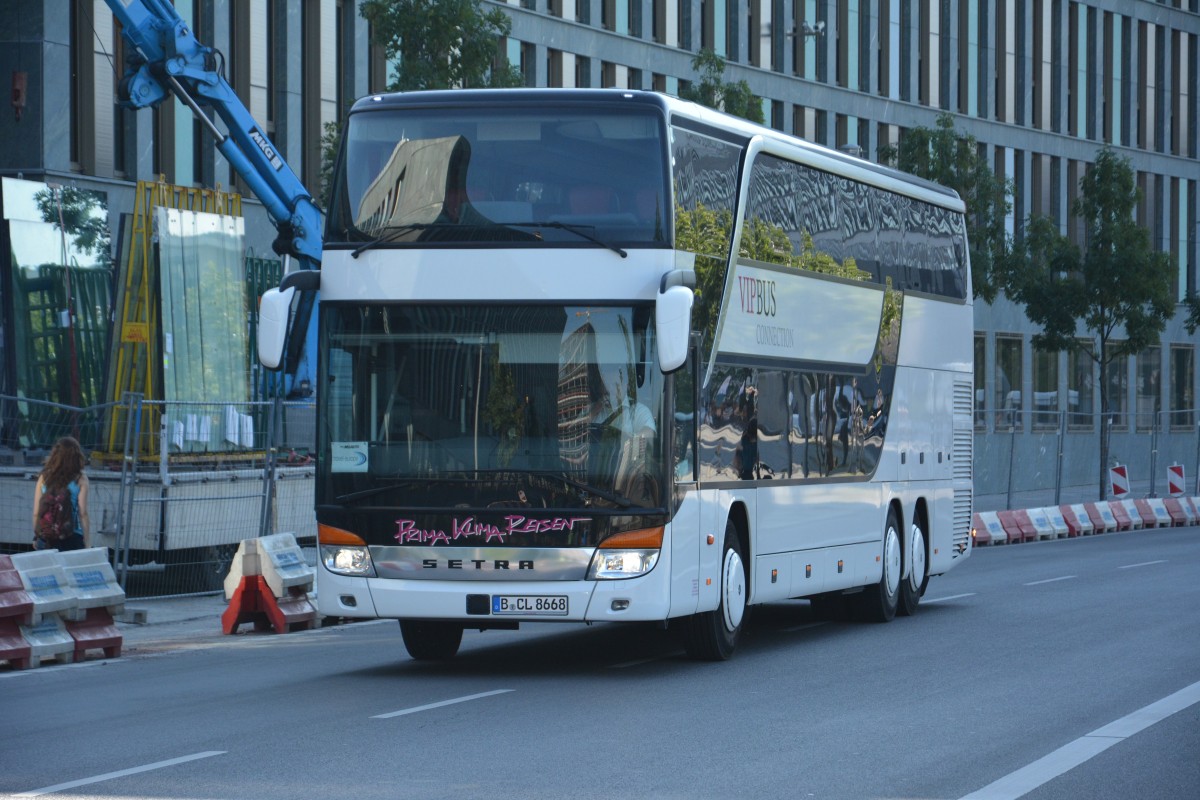 B-CL fährt am 18.07.2014 durch Berlin. Aufgenommen wurde ein Setra S 431 DT / Berlin Rahel-Hirsch-Straße.
