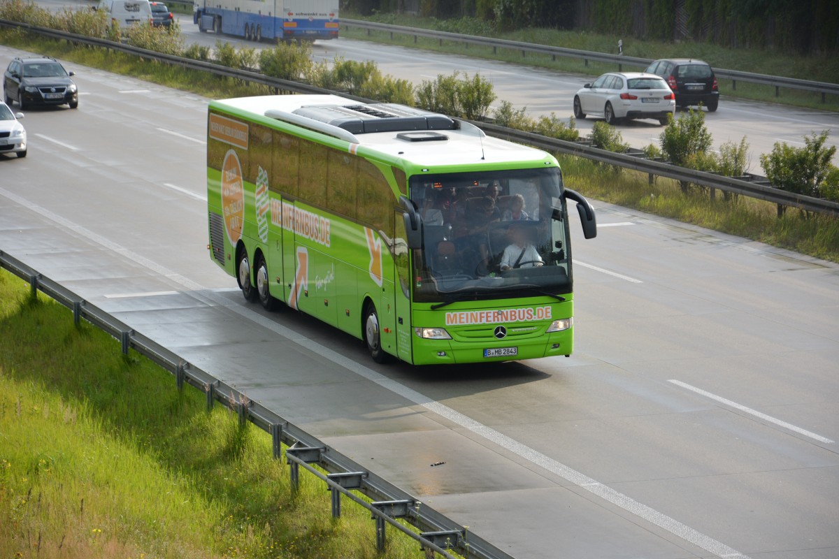 B-MB 2843 am 07.07.2014 auf der Autobahn A 115 kurz vor der Abfahrt Kleinmachnow.