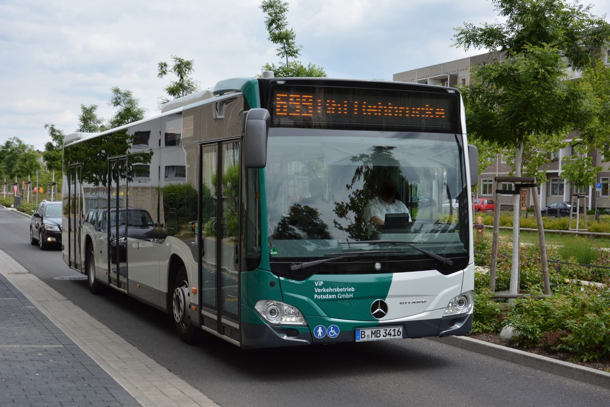 B-MB 3416 (920) fährt am 29.05.2015 auf der Linie 699. Aufgenommen an der Konrad-Wolf-Allee / Mercedes Benz Citaro C2. 