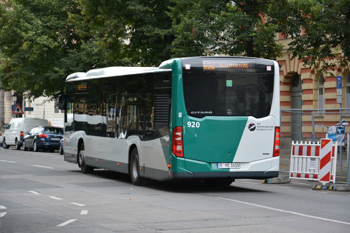 B-MB 3416 am 15.08.2014 gesehen auf der Linie 692 an der Dortustraße in Potsdam.
