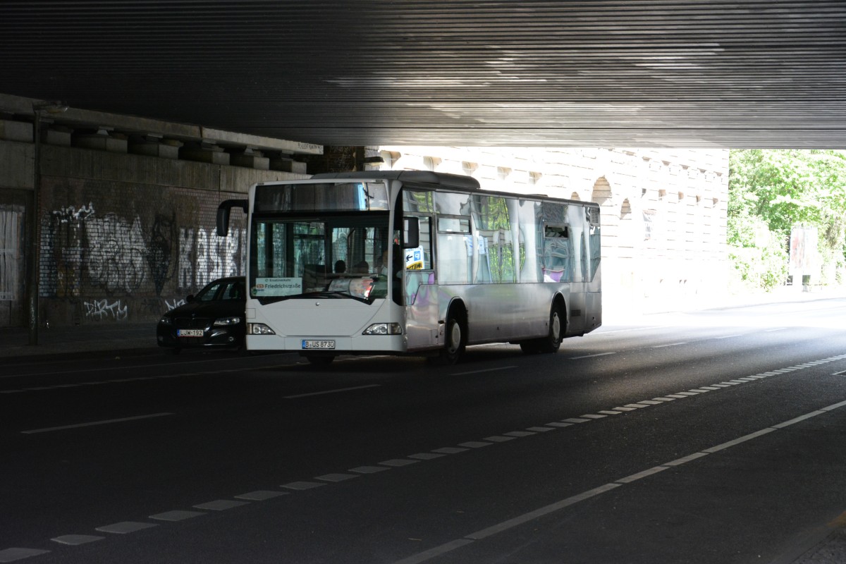 B-US 8730 auf SEV fahrt am 16.08.2014. Aufgenommen am Ostbahnhof Berlin.