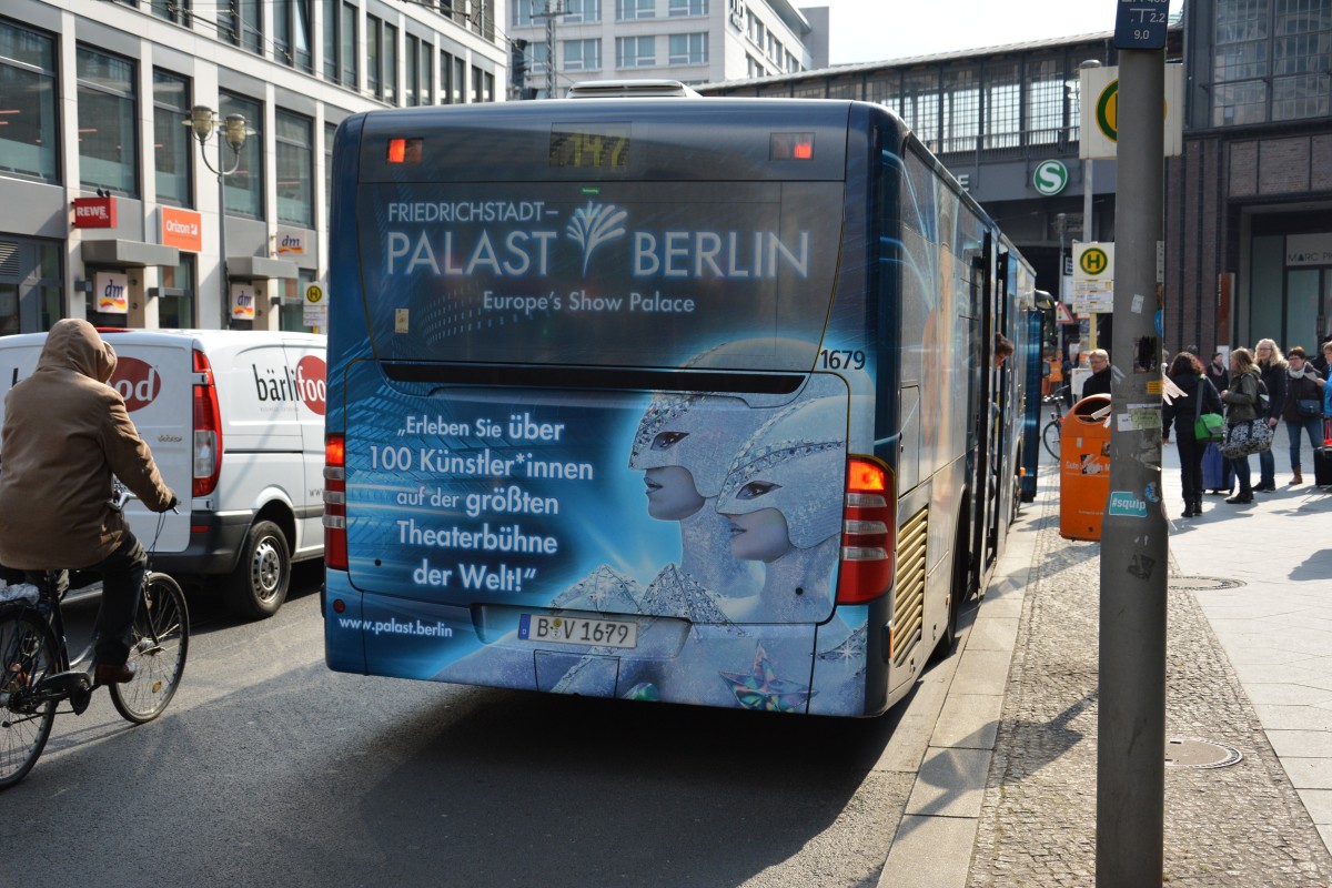 B-V 1679 (Mercedes Benz Citaro Facelift) fhrt am 13.03.2015 auf der Linie 147 zum Ostbahnhof in Berlin. Aufgenommen an der Friedrichstrae.
