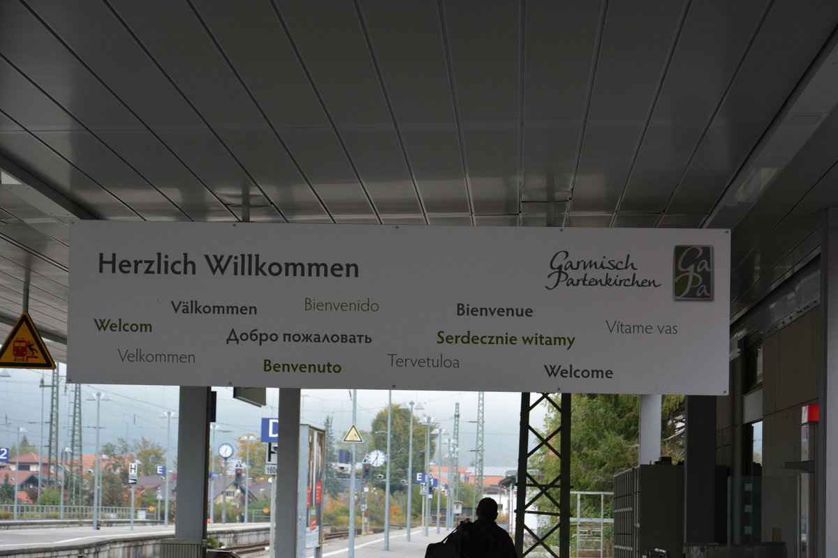 Bahnhof Garmisch-Partenkirchen. Aufgenommen am 12.10.2015.