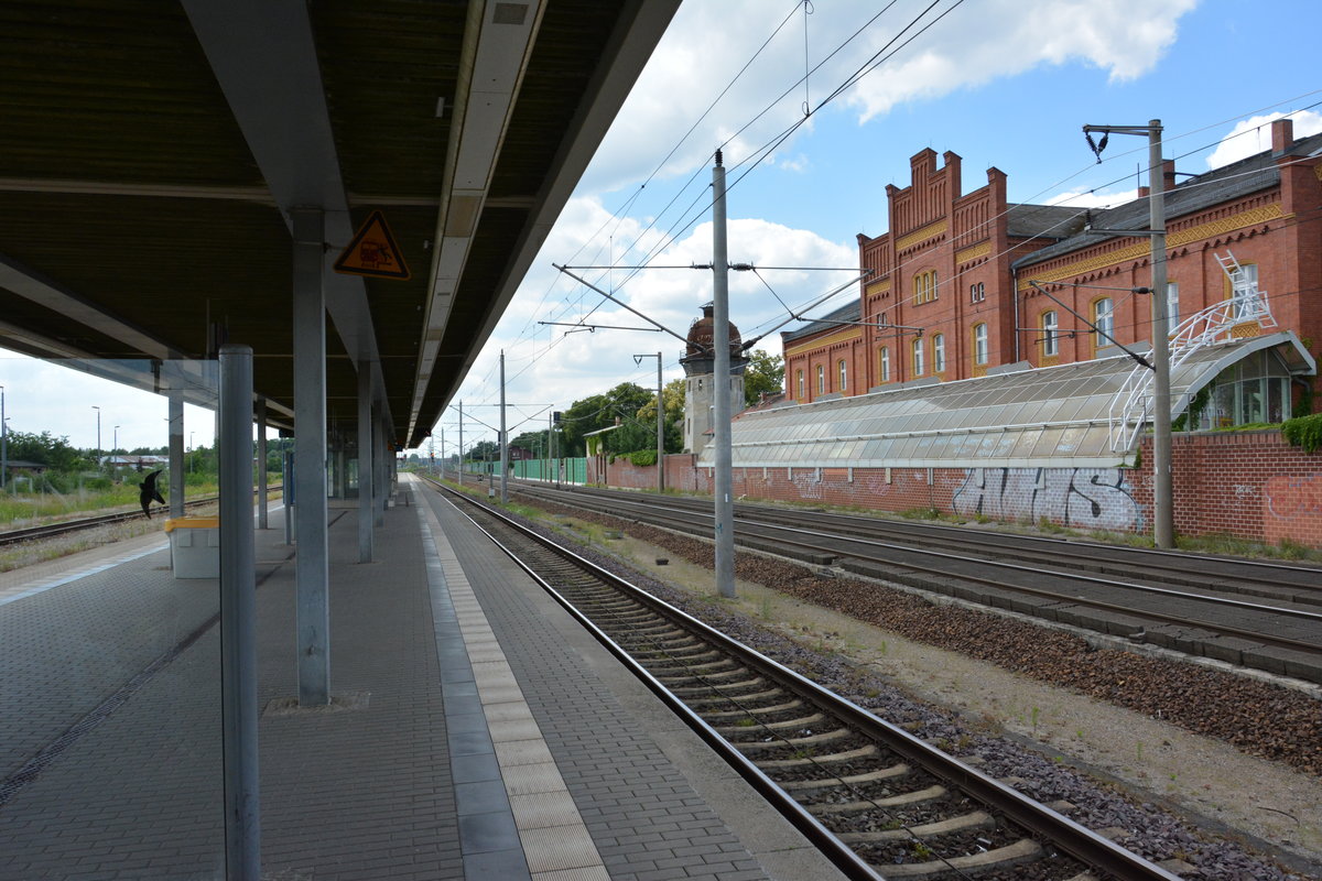 Bahnhof Rathenow. Aufgenommen am 26.06.2016.