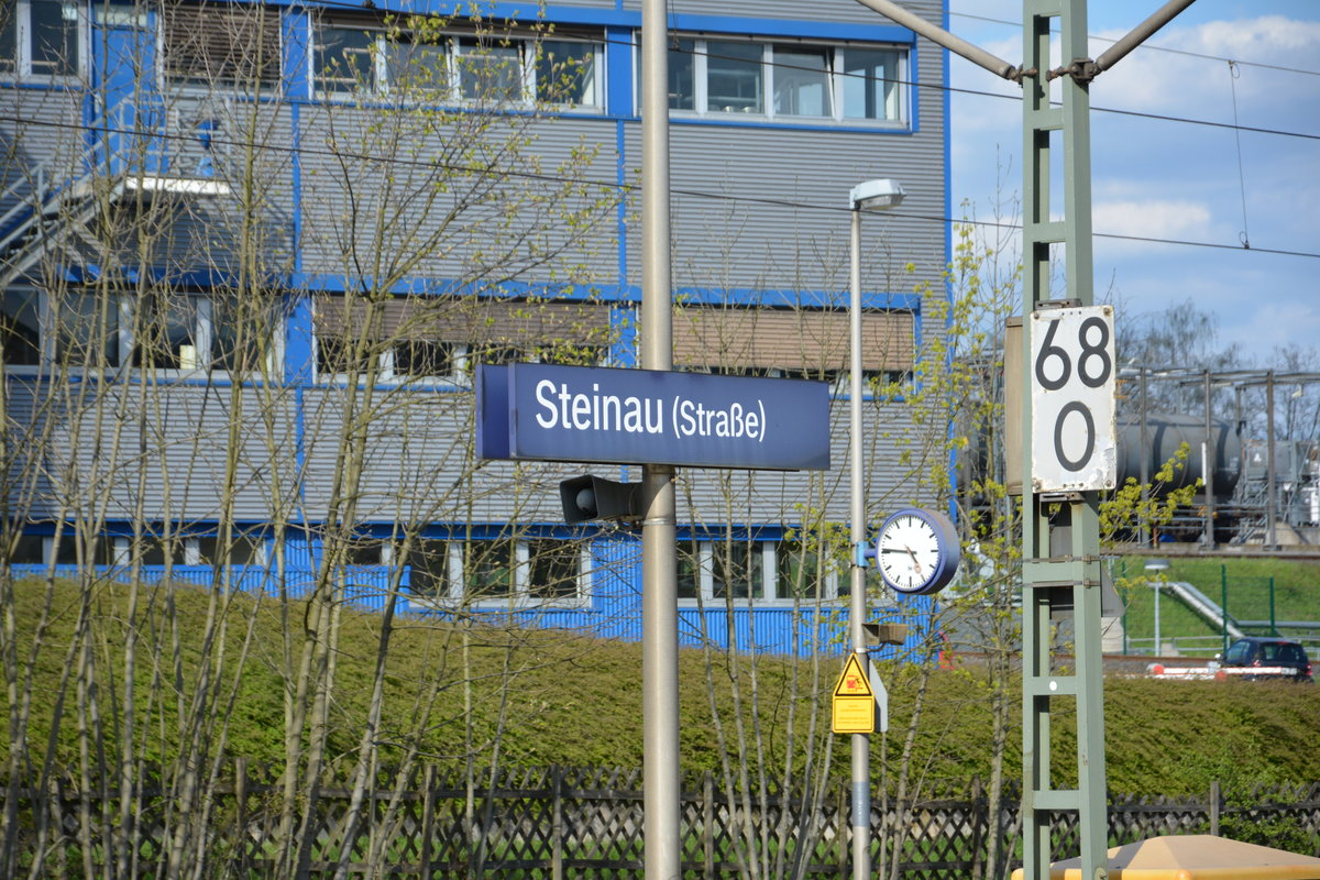 Bahnhof Steinau (Straße). Aufgenommen am 18.04.2016.