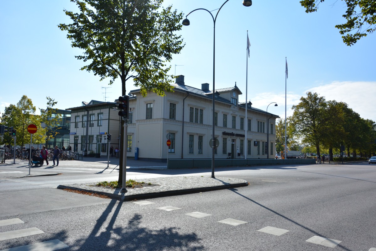 Bahnhofsgebäude von Västerås. Hier zu sehen den Central Bahnhof. Aufgenommen am 17.09.2014.

