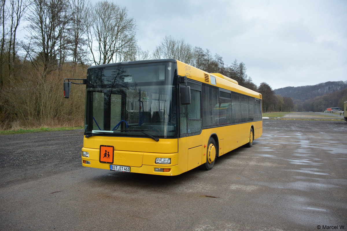 BIT-ET 463 steht am 03.02.2018 auf einen Parkplatz in Prüm. Aufgenommen wurde ein MAN Niederflurbus der zweiten Generation. 