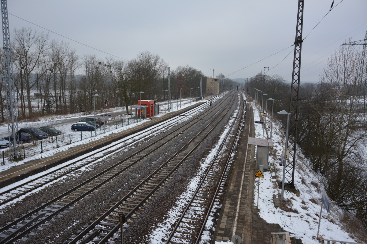 Blick auf den Bahnhof Saarmund am 06.02.2015.