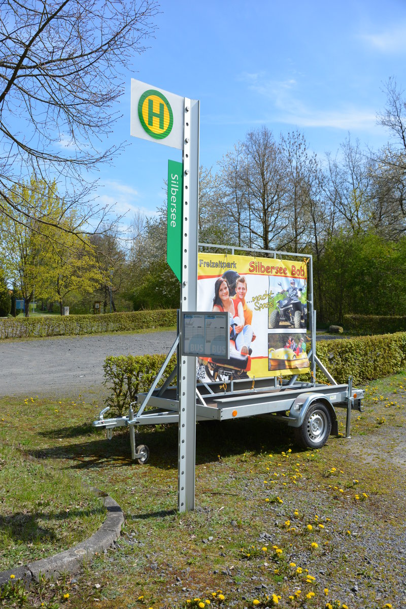 Bushaltestelle, Frielendorf Silbersee. Aufgenommen am 22.04.2016.