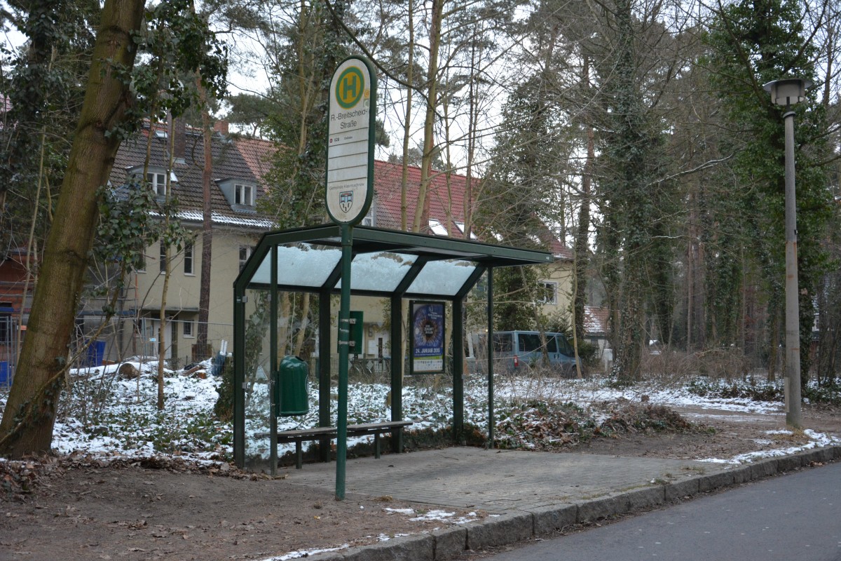 Bushaltestelle Kleinmachnow, R.-Breitscheid-Straße. 