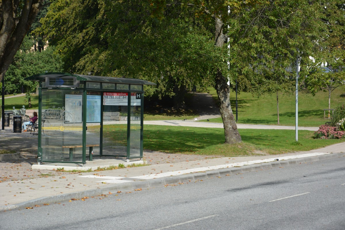 Bushaltestelle Södertälje am 13.09.2014.