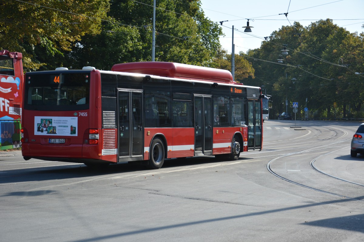CJX 844 (MAN Lion's City CNG) auf der Linie 44 nach Skansen am 18.09.2014 Stockholm Djurgrdsvgen.
