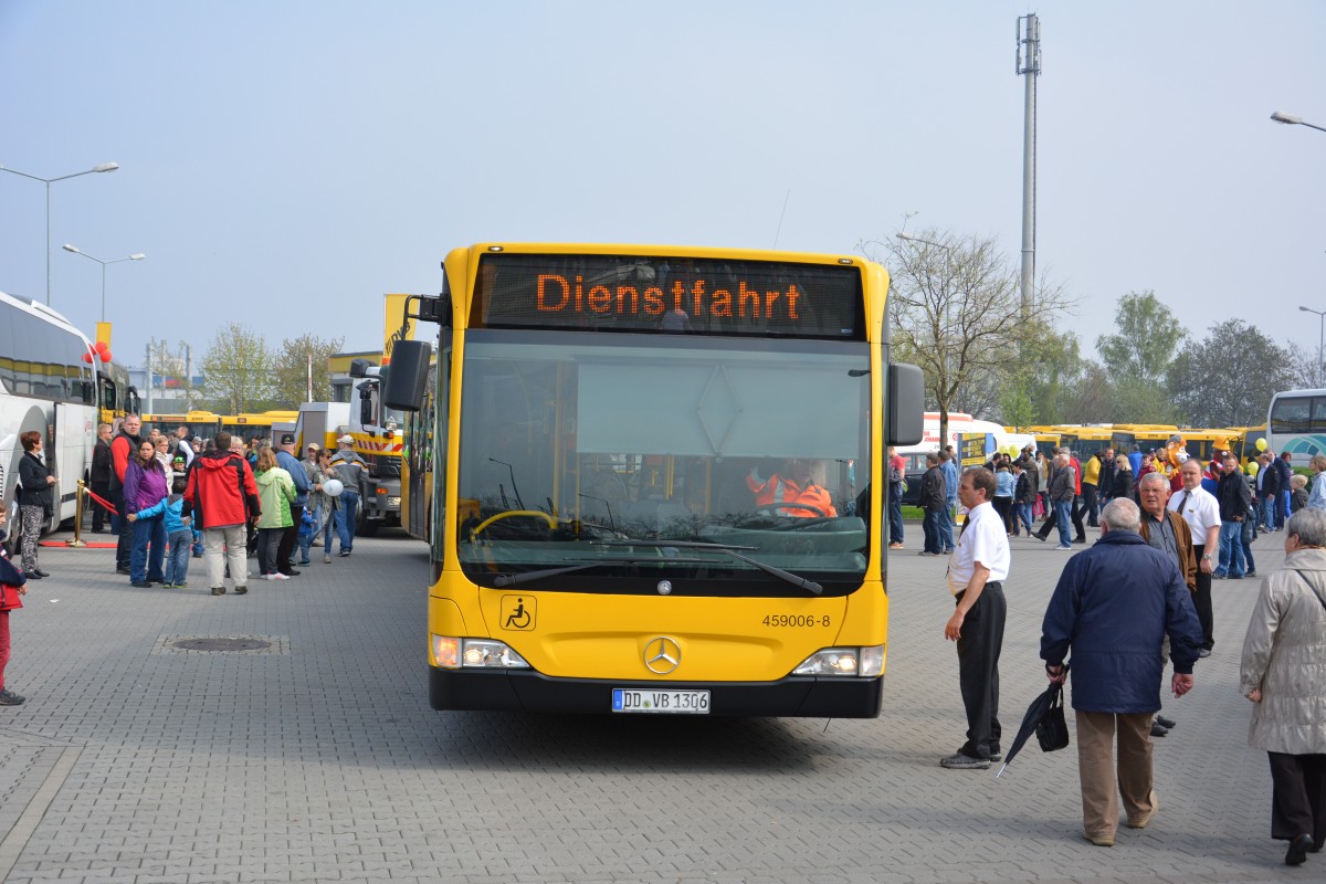 DD-VB 1306 (Mercedes Benz Citaro) bei der Einfahrt in den Betriebshof Dresden Gruna. Aufgenommen am 06.04.2014.