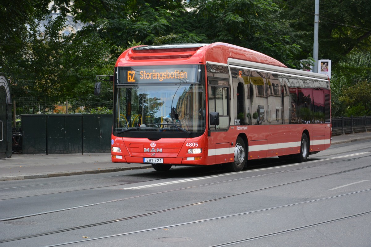 EHY 721 (Man Lion's City Hybrid) aufgenommen am 16.09.2014 in der Innenstadt von Stockholm.