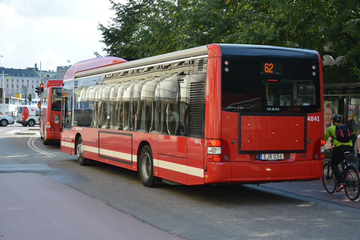 EJR 036 fhrt auf der Linie 62 am 10.09.2014.