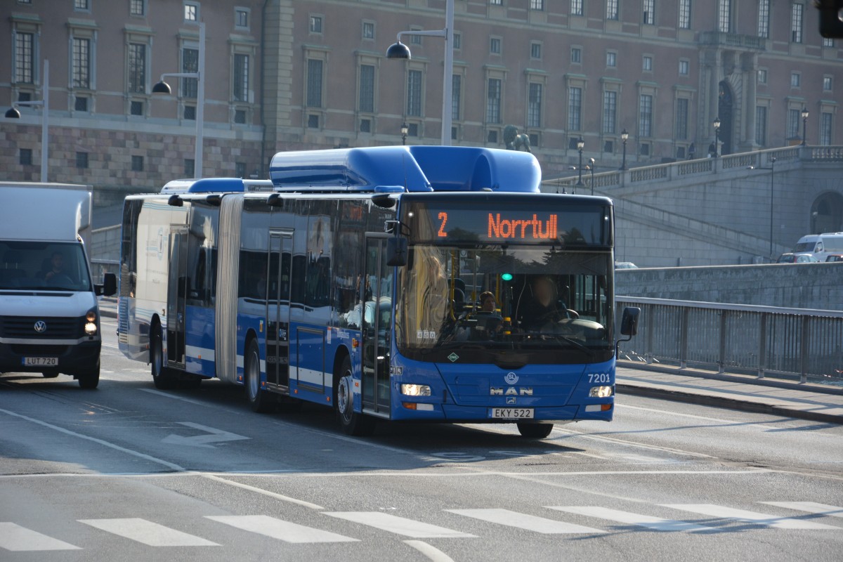 EKY 522 auf der Hauptlinie 2 nach Norrtull am 10.09.2014. 