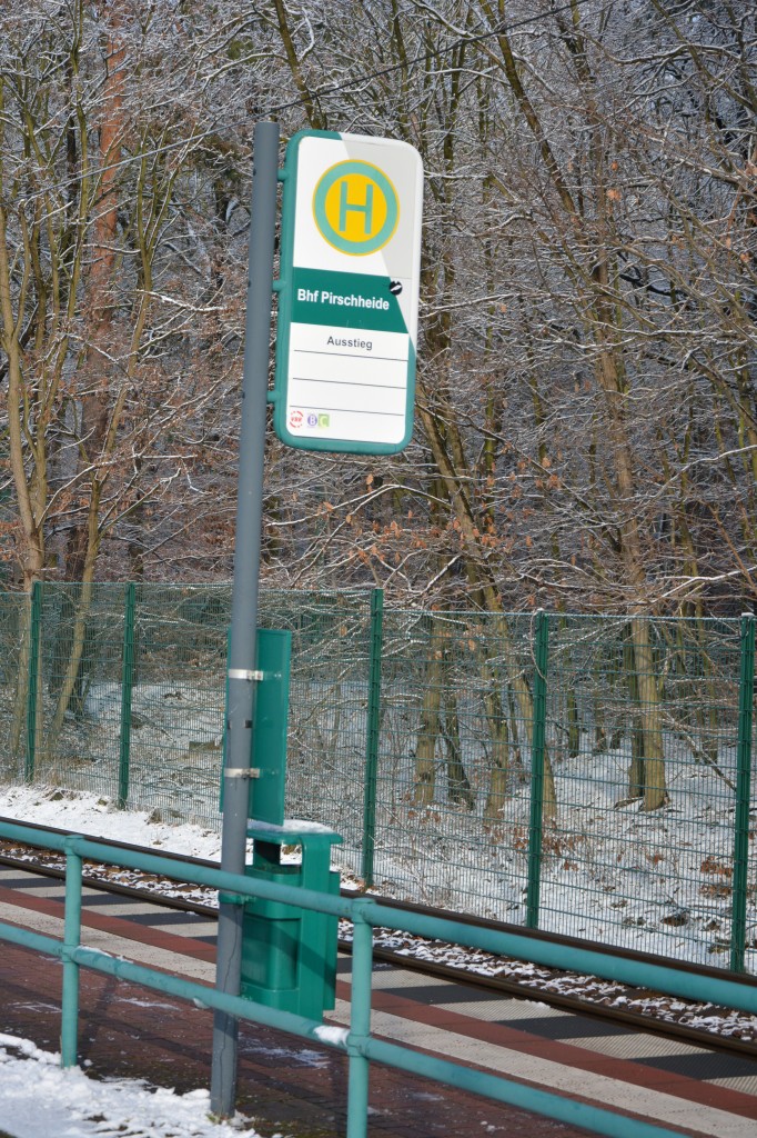 Endhaltestelle der Straenbahn in Potsdam. Aufgenommen am 31.01.2015, Potsdam Bahnhof Pirschheide.