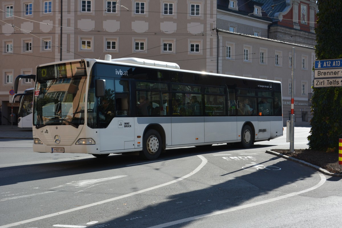 I-907 IVB fährt am 12.10.2015 auf der Linie D zum Kurhaus. Aufgenommen wurde ein Mercedes Benz Citaro.