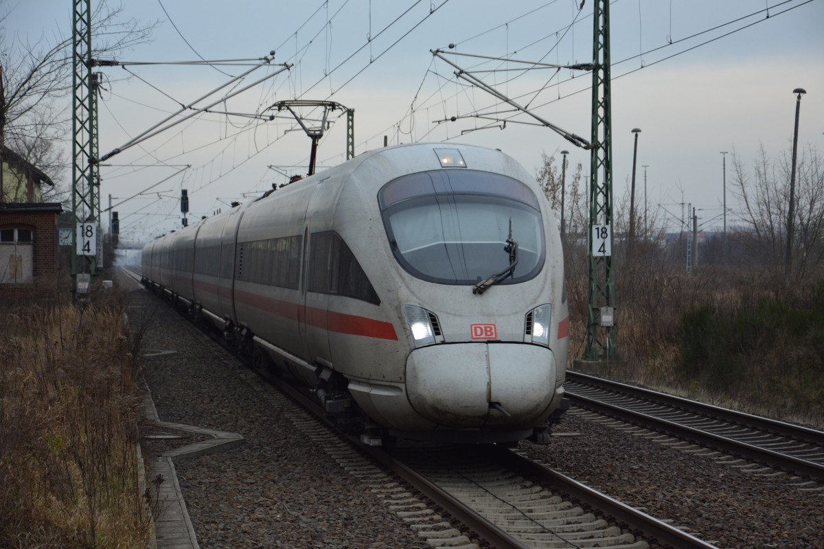 ICE 1509 von Berlin nach München aufgenommen am 18.12.2013 in Großbeeren.