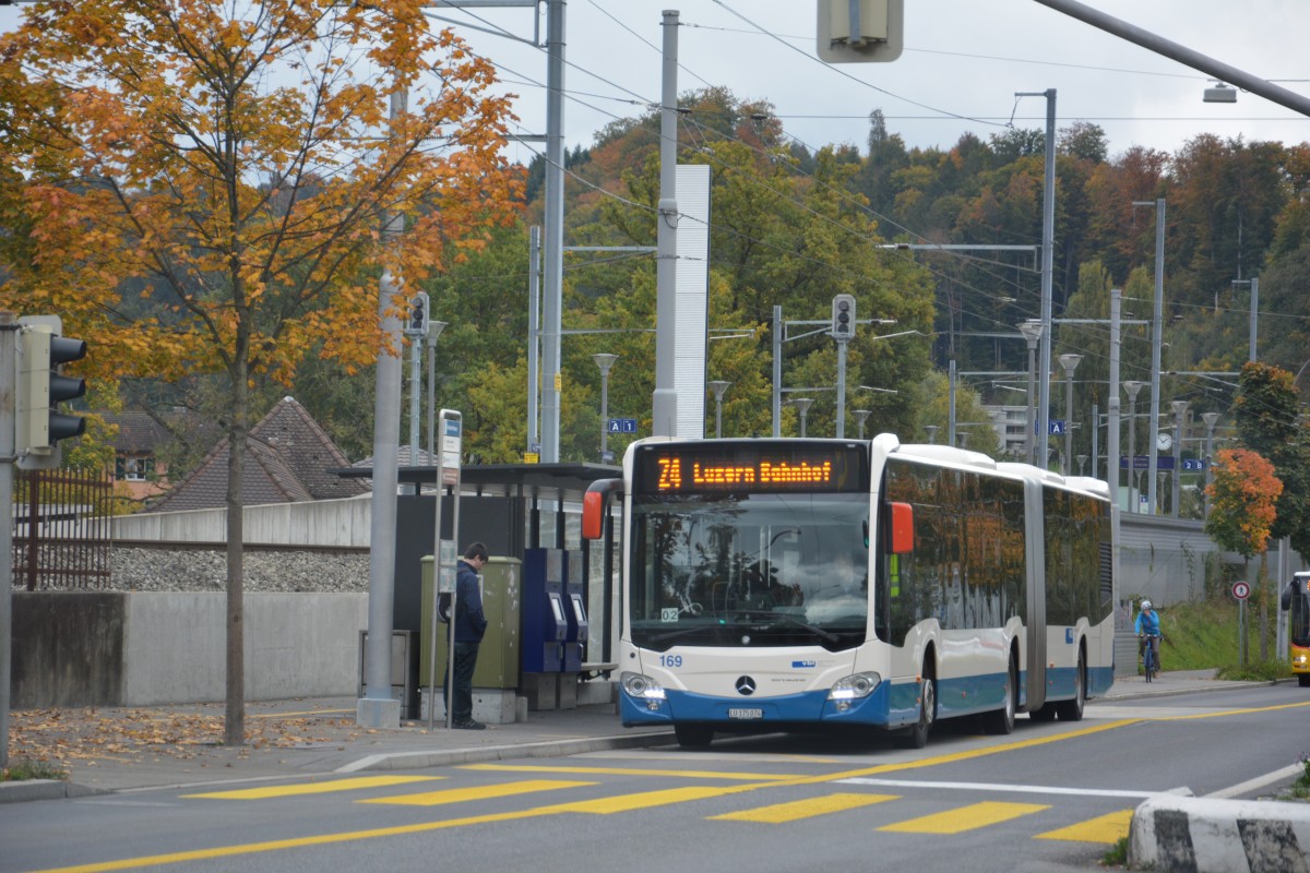 LU-175074 fährt am 08.10.2015 auf der Linie 24. Aufgenommen wurde ein Mercedes Benz Citaro der 2. Generation / Luzern Verkehrshaus.
