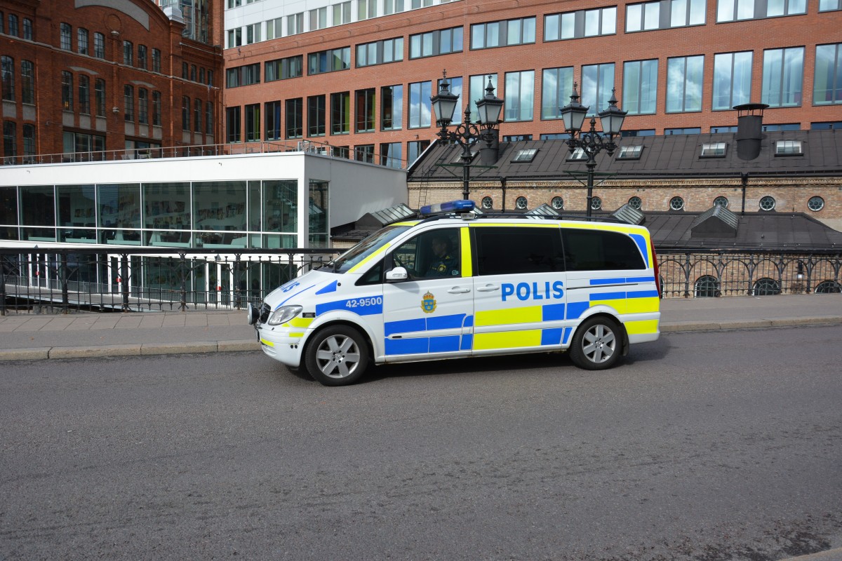 Mercedes Benz Vito als Polizeiwagen am 09.09.2014 in Norrkping.