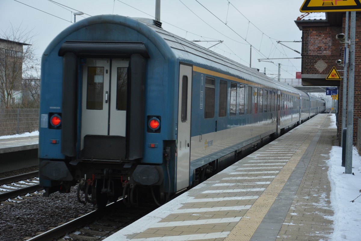 Nachschuss vom EuroCity 175 am 06.02.2015 in Großbeeren.