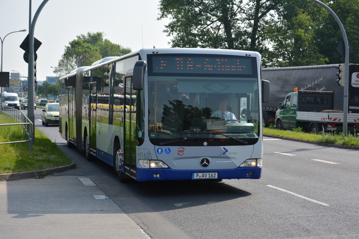 P-AV 162 auf der Linie P3 zum ILA Gelände unterwegs. Aufgenommen am 23.05.2014.