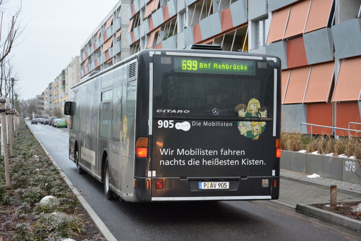 P-AV 905 (Mercedes Benz Citaro) ist am 02.01.2015 auf der Linie 699 zum Bahnhof Rehbrücke unterwegs. Aufgenommen in Potsdam Drewitz. 