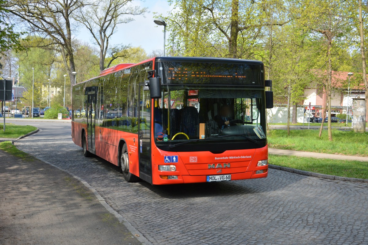 S-Bahn Ersatzverkehr der Linie 5 (S-Bahn Berlin) am 12.04.2014 in Hoppegarten. MOL-VG 68.