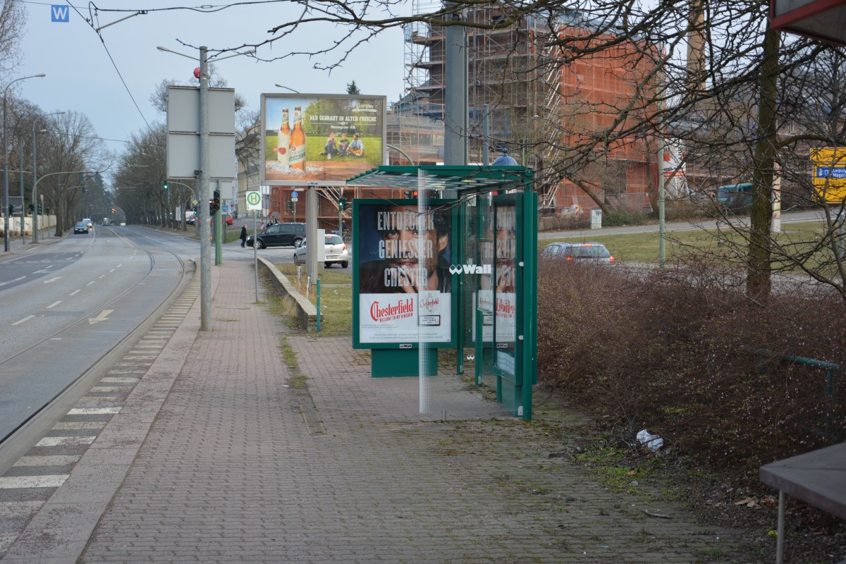 Straßenbahnhaltestelle Potsdam Hauptbahnhof / Heinrich-Mann-Allee. Aufgenommen am 13.03.2015.