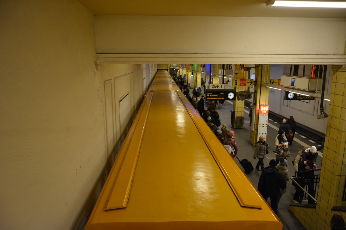 U-Bahnhof Berlin-Friedrichstraße am 07.02.2015.