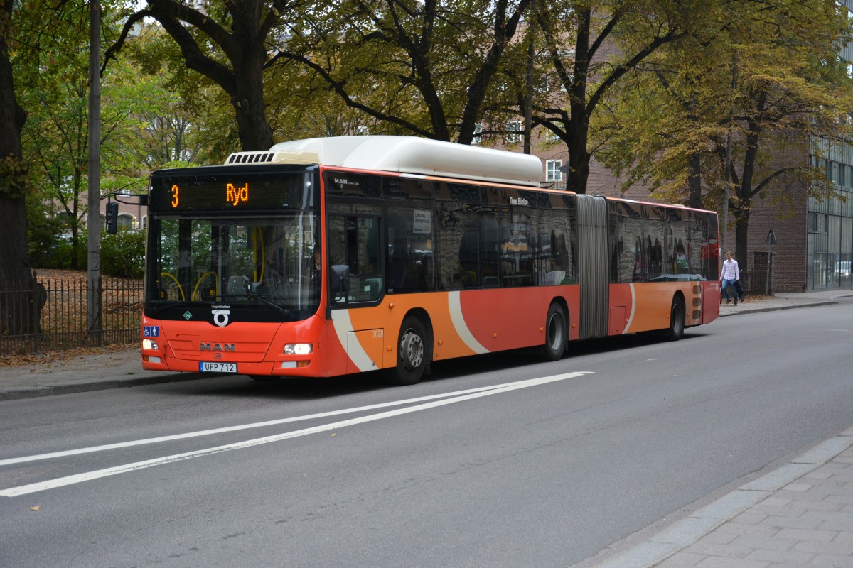 UFP 712 ist am 19.09.2014 auf der Linie 3 unterwegs. Aufgenommen wurde ein MAN Lion's City CNG Sankt Larsgatan Linkping.