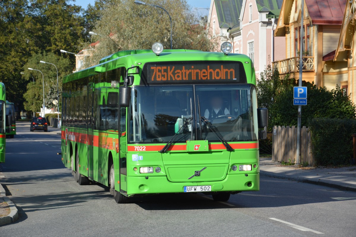 UFW 502 (Volvo 8500) fhrt am 18.09.2014 auf der Linie 765. Aufgenommen am Busbahnhof Nykping.
