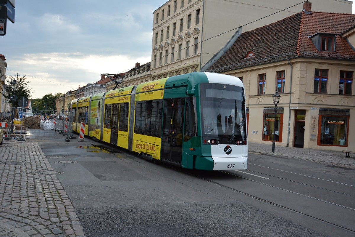 Vario Bahn 427 fhrt am 15.08.2014 auf der Linie 94 nach Potsdam Babelsberg. Aufgenommen Charlottenstrae Potsdam.