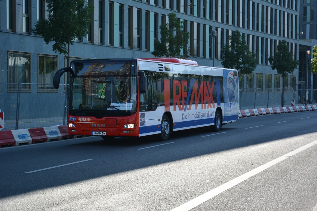 VG-UR 16 fährt am 18.07.2014 für die S-Bahn Berlin Schienenersatzverkehr. Aufgenommen wurde ein MAN Lion's City Ü / Berlin Rahel-Hirsch-Straße.
