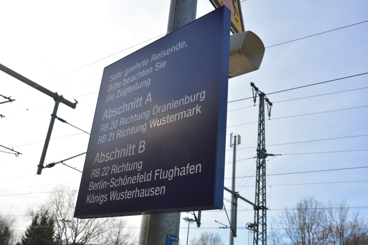 Zugteilung in Potsdam Golm. 