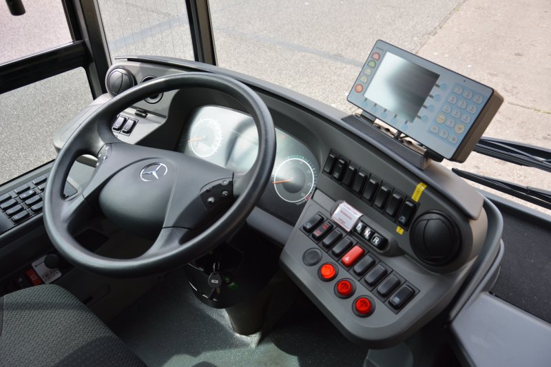 Blick Auf Das Cockpit Vom Mercedes Benz Citaro C2 Der Vip Nahundfernverkehr Startbilder De
