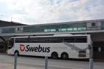 Ein Scania Bus fr das Unternehmen Swebus am Arlanda Airport Stockholm.
