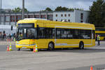 berliner-verkehrsbetriebe-bvg/665654/b-v-1686-nimmt-an-der-bus-em B-V 1686 nimmt an der Bus-EM in Berlin teil. Aufgenommen wurde ein Solaris Urbino 12 electric / 22.09.2018. 