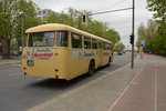  50 Jahre Busse auf der Kantstraße , so hieß es zur Traditionsfahrt 2016. Auch mit dabei B-DV 237H , Büssing E2U 62S. Aufgenommen an der Masurenallee. 