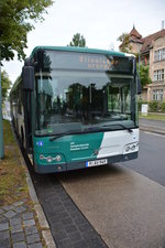 Am 05.08.2016 fährt P-AV 949 für die Straßenbahn SEV zwischen Platz der Einheit und Glienicker Brücke.
