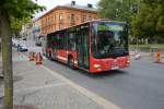 lions-city-gelenkbus/376716/sce-661-man-lions-city-niederflur-gelenkbus SCE 661 (MAN Lion's City Niederflur-Gelenkbus) auf der Linie 759 in Södertälje am 13.09.2014.