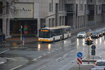 lions-city-gelenkbus/494992/am-04122015-faehrt-mz-sw-744-auf Am 04.12.2015 fährt MZ-SW 744 auf der Linie 70. Aufgenommen wurde ein MAN Lion's City G / Mainz, Rheinstraße Ecke Quintinsstraße.
