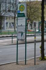 Bushaltestelle, Potsdam Platz der Einheit / Bildungsforum. Aufgenommen am 03.05.2015.