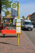 brandenburg-werder-havel/426537/bushaltestelle-werder-havel-post-aufgenommen-am Bushaltestelle, Werder Havel Post. Aufgenommen am 03.05.2015. 