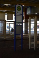 hessen-limburg-an-der-lahn/535117/bushaltestelle-limburg-an-der-lahn-zob Bushaltestelle, Limburg an der Lahn ZOB Nord. Aufgenommen am 21.04.2016.