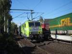 185 152-6 in Bonn-Beuel mit einem gemischten G�terzug.