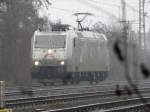 TXL 185 540-2 Kassel Huskie steht alleine in Beuel am 24.2.2011