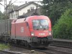 1016 017-4 am 6.7.10 im Bahnhof Beuel.