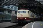 103 184-8 stand am 7.1.2011 in K�ln-Hbf mit dem IC nach Flensburg.